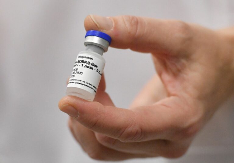OMS aprueba la primera vacuna contra covid-19 producida en Latinoamérica