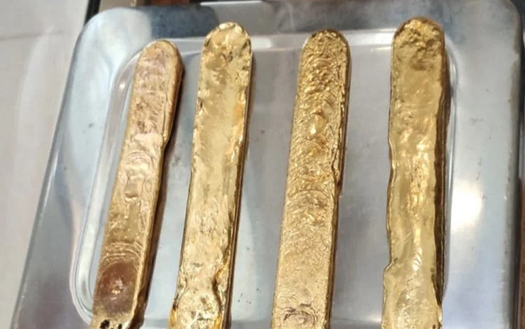 Arrestado en India un contrabandista con un kilo de pasta de oro en el recto