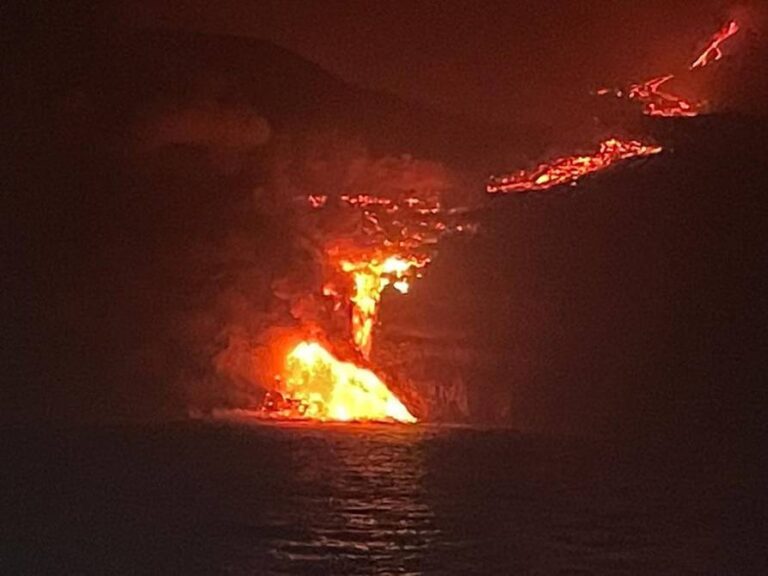 Más de 1.000 edificaciones afectadas por la lava en la isla de La Palma