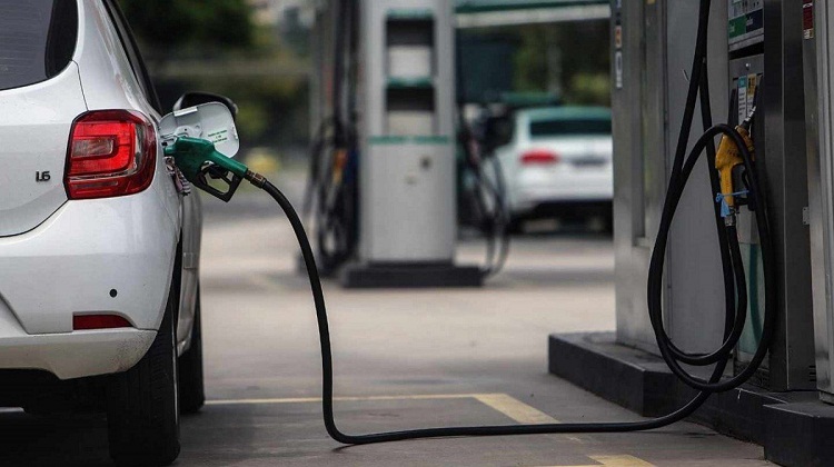 PDVSA anuncia ajuste del precio de la gasolina subsidiada (+Comunicado)