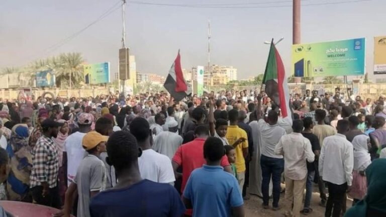 La oposición sudanesa llama a protestas en todo el mundo contra el golpe de Estado