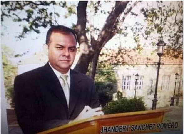 Fallece en Coro periodista Jhandert Sánchez