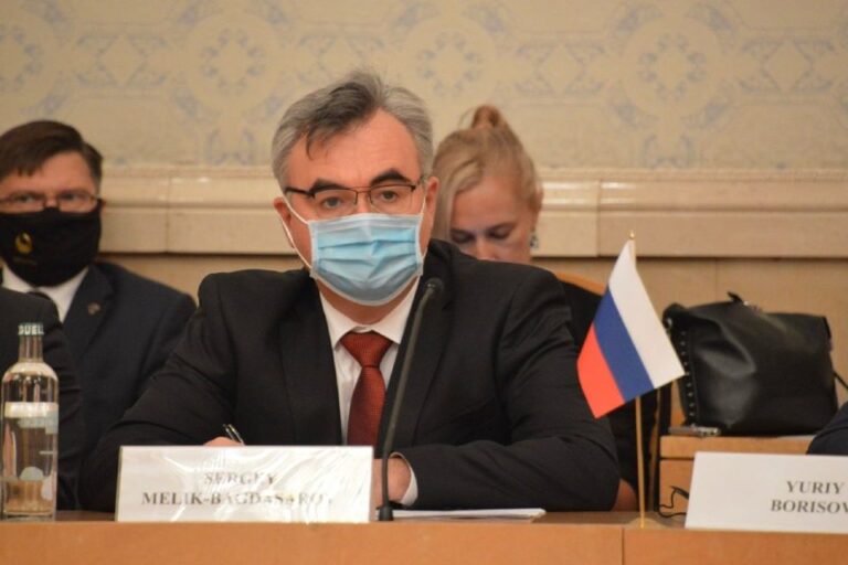 Embajador Bagdasárov califica de «secuestro» la extradición de Saab