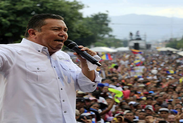 Javier Bertucci: “Si se rompe el diálogo de manera definitiva los afectados son los venezolanos”