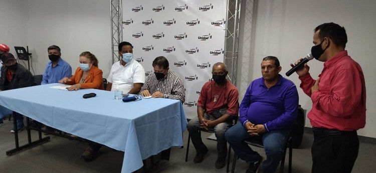 Ex dirigentes del chavismo apoyan a Manuel Rosales y Rafael Ramírez