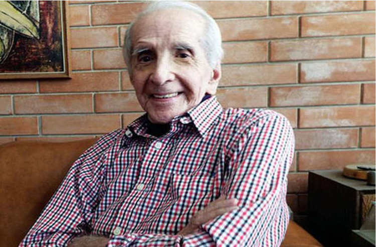 Falleció el locutor Porfirio Torres famoso por ser la voz de “Nuestro Insólito Universo»
