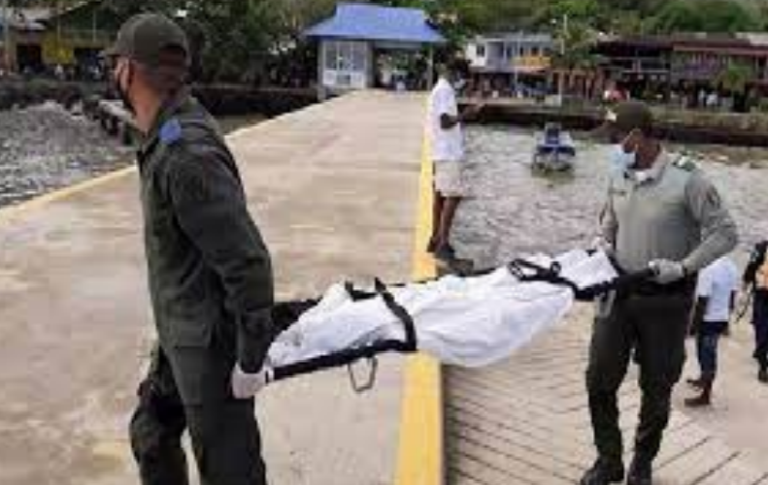 Tres mujeres murieron en naufragio de embarcación con migrantes en frontera colombo-panameña