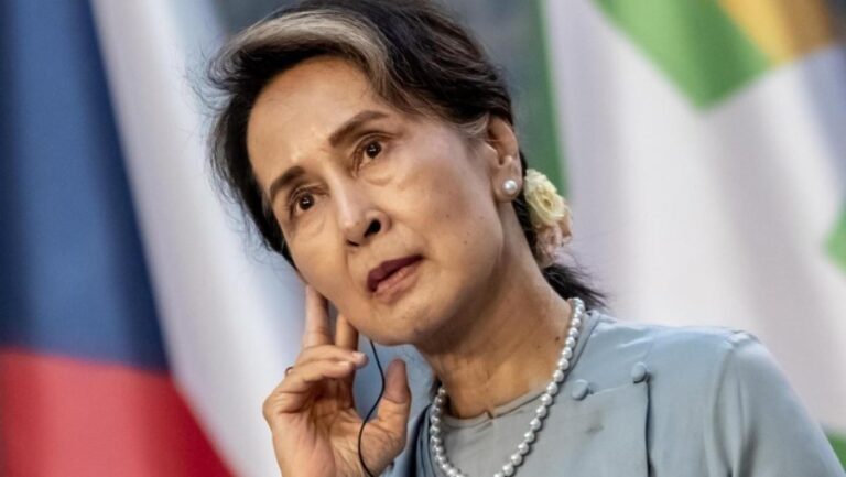 Junta de Birmania acusa a Aung San Suu Kyi de fraude electoral