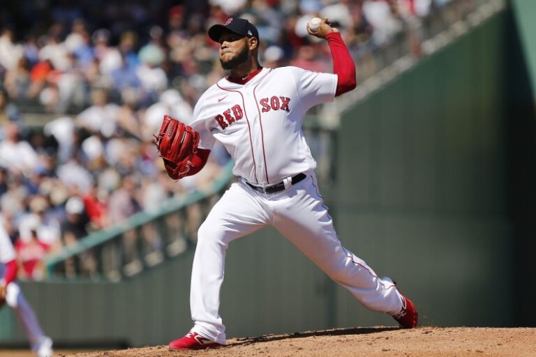 El pitcher criollo Eduardo Rodríguez recibe oferta de Boston