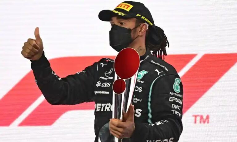 Lewis Hamilton acorta distancia y gana el Gran Premio de Qatar