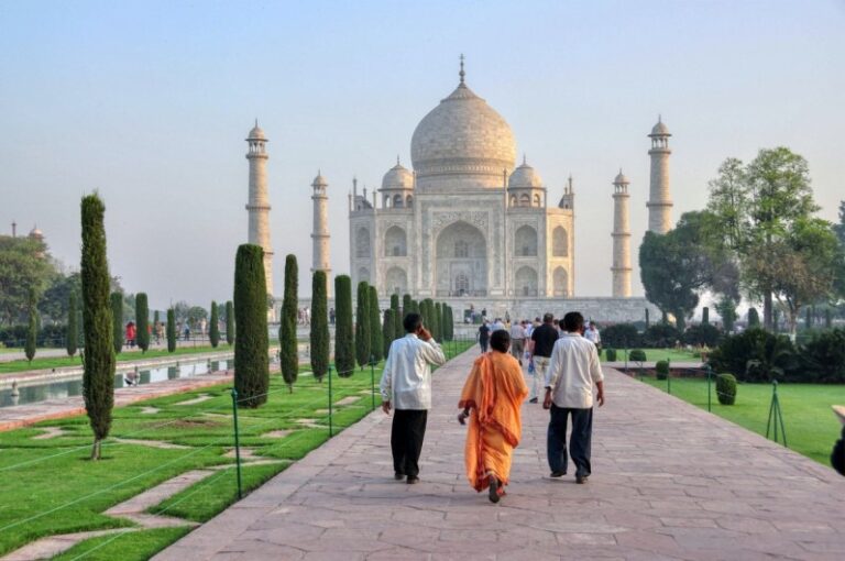 India reabre sus fronteras a turistas tras 20 meses de cierre