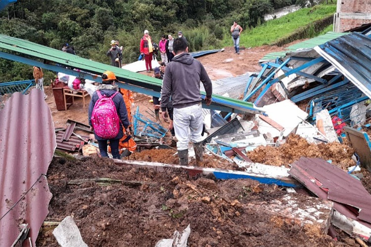 Seis venezolanas mueren en avalancha por lluvias en Colombia