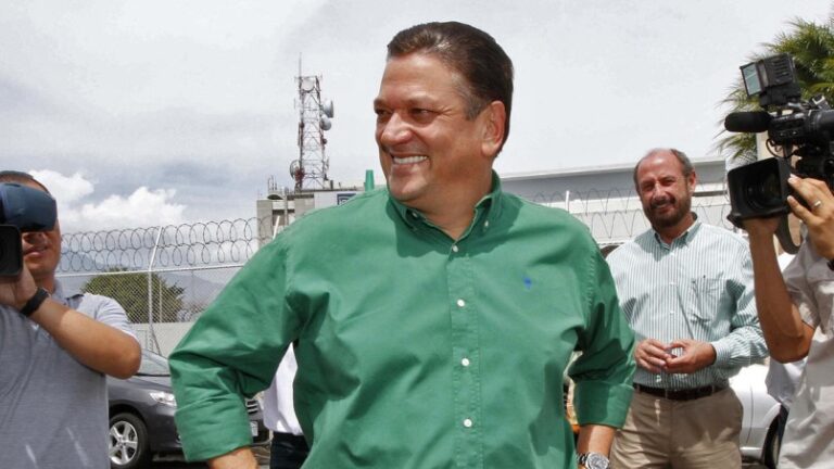 Detienen por corrupción a cinco alcaldes en Costa Rica