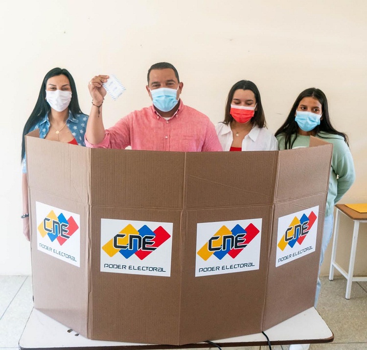 Gobernador Clark: Falconianos ratifican con su voto la voluntad soberana de elegir el futuro y la paz de Venezuela