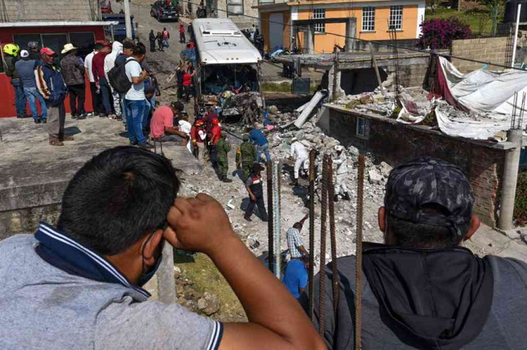 Accidente carretero deja 19 muertos en México
