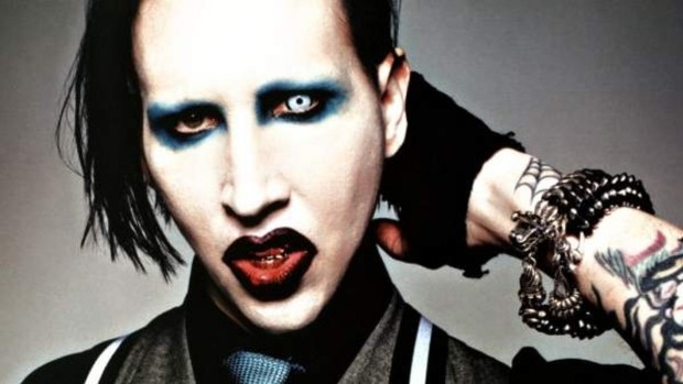 Registran casa de Marilyn Manson como parte de las investigaciones por abuso sexual