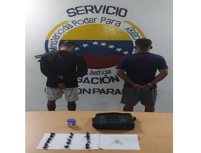 Con envoltorios de Marihuana y Cocaina, detienen a dos hombres en Punta Cardón