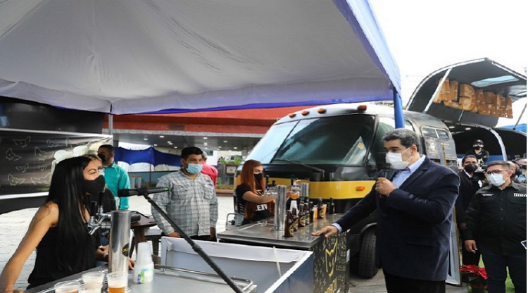 Maduro anunció financiamiento a cerveceros artesanales