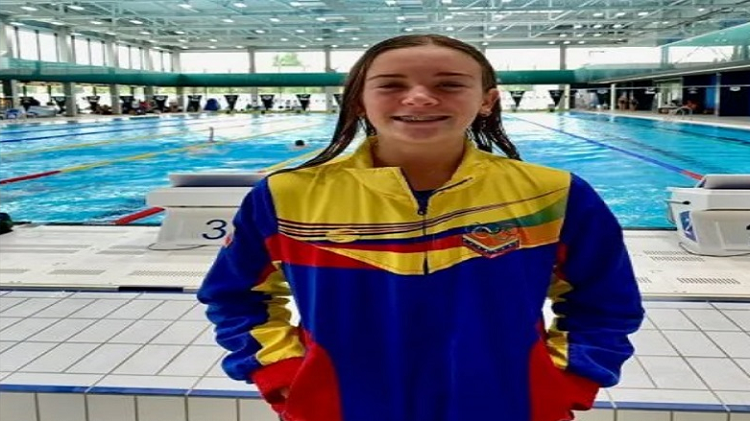 Nadadora María Victoria Yegres obtiene oro en Juegos Panamericanos Junior Cali 2021