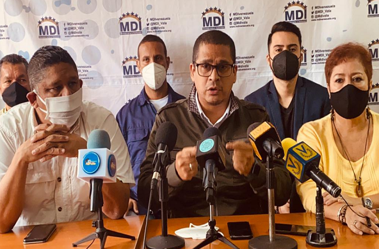 Nicmer Evans confirma apoyo del MDI a Garrido y exige consenso entre opositores