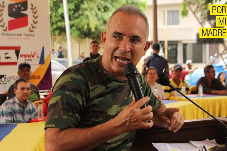 Bernal celebró que el candidato Petro tenga intención de restablecer relaciones diplomáticas con Venezuela