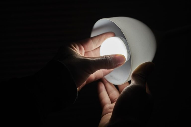 Precio de la luz alcanza récords en España