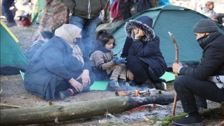 UE propone suspender ciertas reglas de asilo en países fronterizos con Bielorrusia