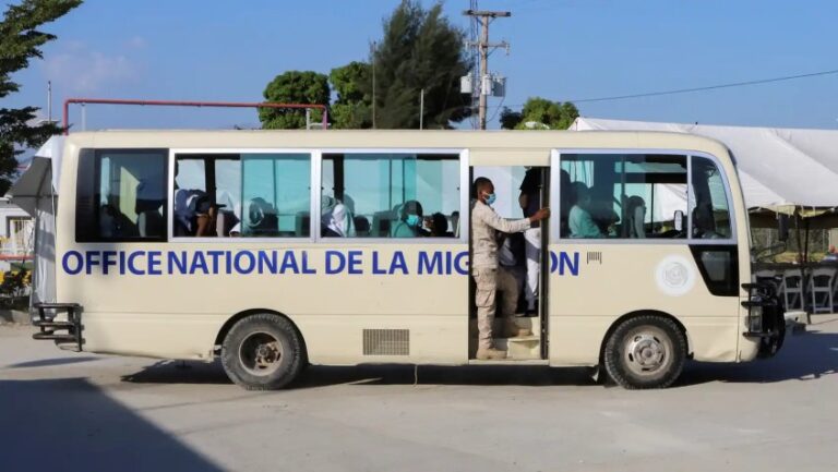 Liberan a tres misioneros estadounidenses en Haití