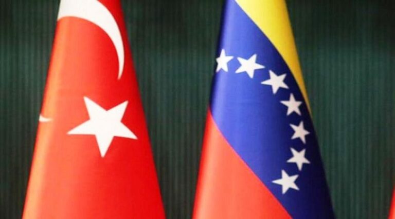 Presidentes de Venezuela y Turquía revisan cooperación para el 2022