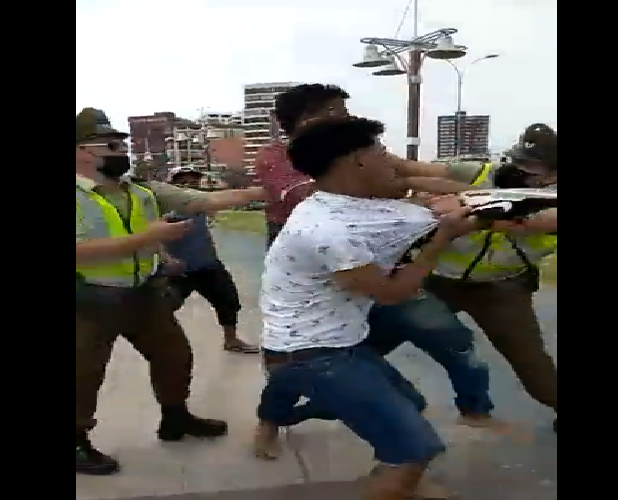 Chile deportará a venezolanos que atacaron a policía (+video)