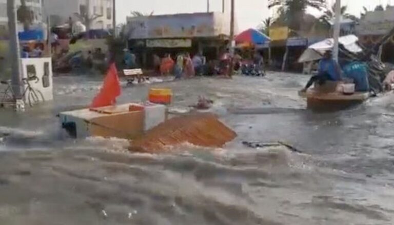 Dos muertos en Perú por Tsunami provocado por volcán en Tonga  (+ videos)