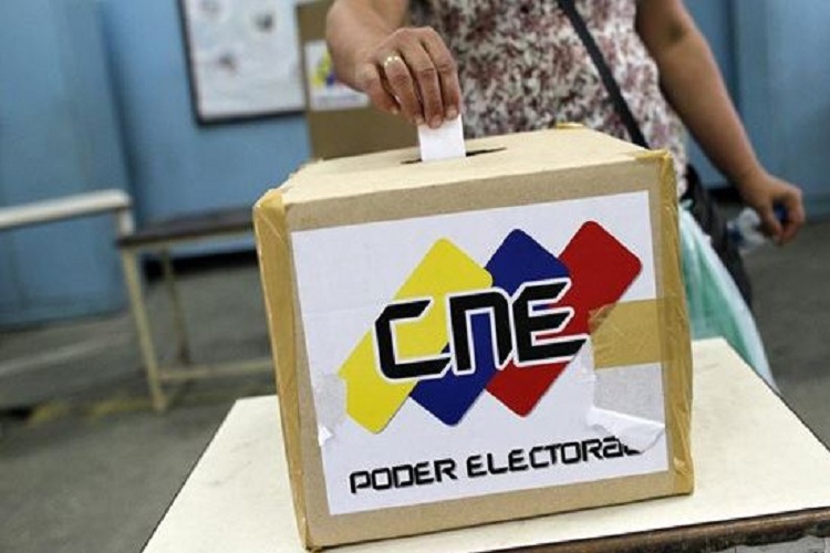 Coordinadora del CNE fue detenida cuando intentó votar con la cédula de su mamá en Barinas