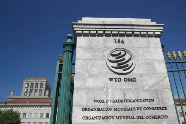 La UE abre procedimiento contra China en la OMC por las medidas contra Lituania
