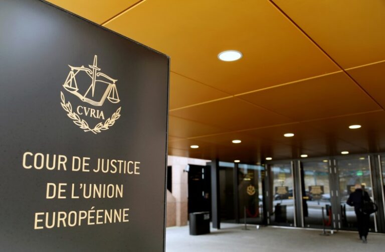 La justicia europea anula multa de 1.060 millones de euros contra Intel