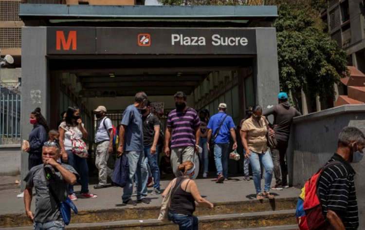 Estudio de ICS indica que la mayoría de los venezolanos cree que el país se está recuperando
