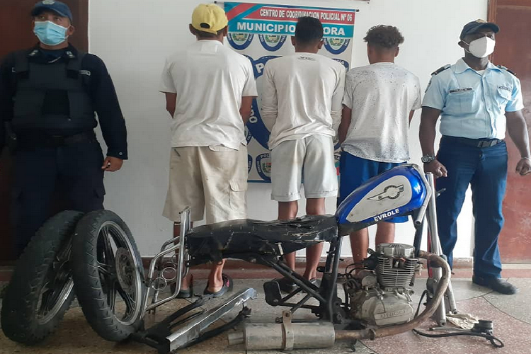 Desarticulada banda dedicada al robo y hurto de motos en Cumarebo
