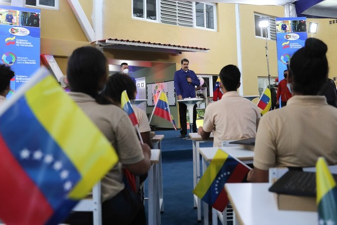 Maduro inaugura Liceo Nacional “Gran Cacique Guaicapuro” en Ciudad Caribia