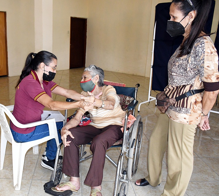 Alcaldía de Carirubana ejecuta jornada para personas con discapacidad en la parroquia Norte