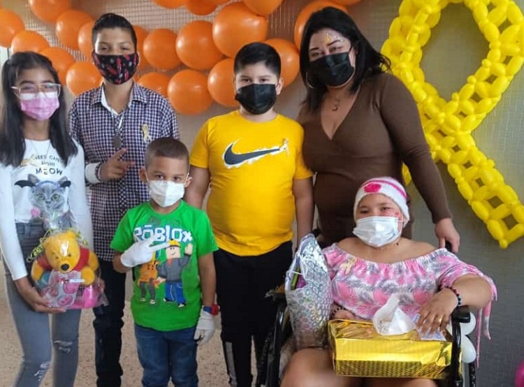 En el hospital de Coro la tenacidad de voluntarios llena de alegría a los niños con cáncer