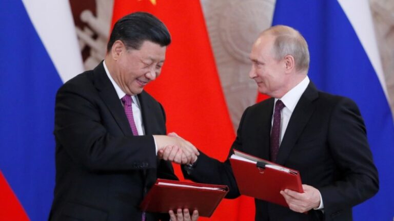 Rusia reivindica el apoyo de China en su pulso con Occidente