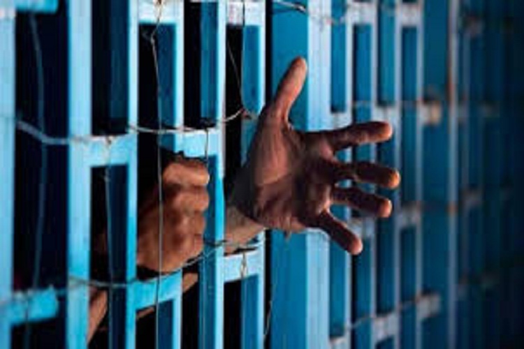 Por hueco en las rejas se fugó un recluso de la cárcel de Uribana
