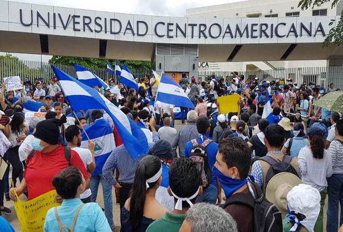 Gobierno de Ortega cierra universidades en Nicaragua
