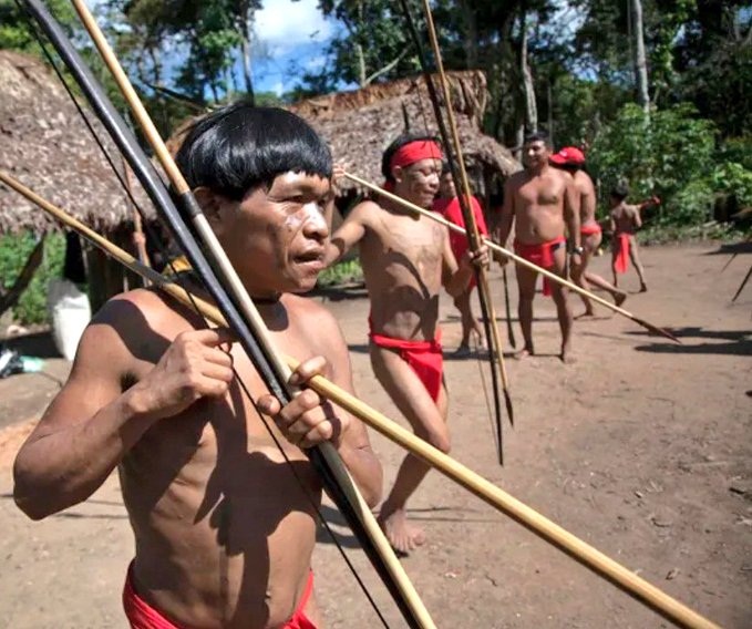Mueren cuatro Yanomamis en enfrentamiento con militares por un router wifi