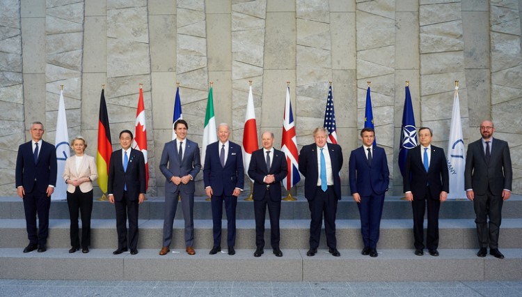 El G7 considera que el pedido ruso de pagar el gas en rublos «no es aceptable»