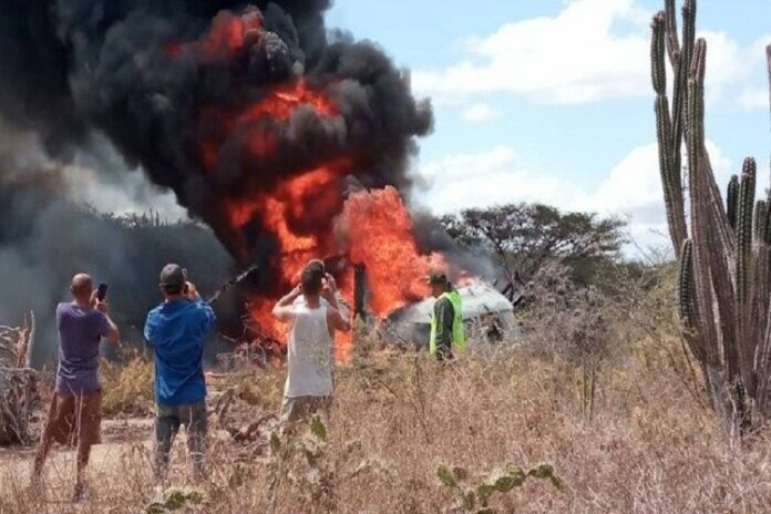 A un mes del accidente: Muere piloto herido en caída de helicóptero en Lara