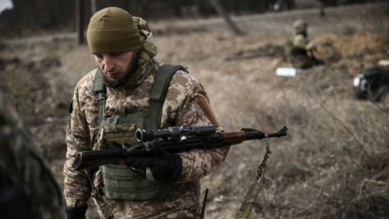 Putin ordena envío de combatientes “voluntarios” a la invasión de Ucrania