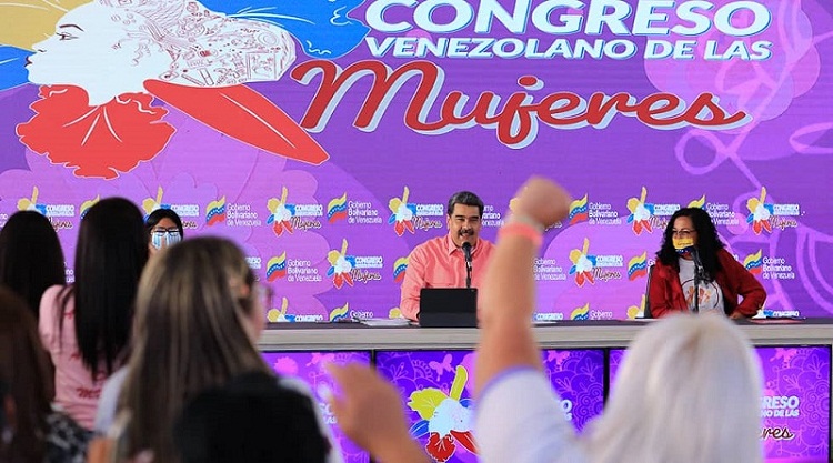 Maduro insta al Movimiento de Mujeres a construir el Gobierno de la Eficiencia con el 1×10