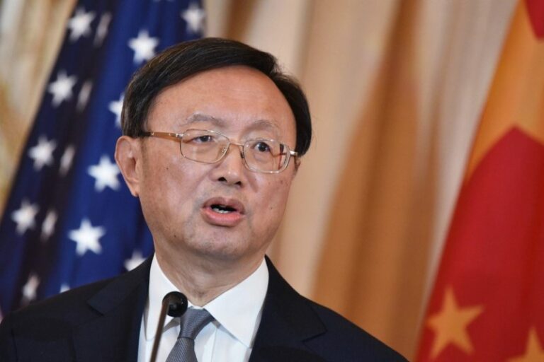 China advierte que cualquier intento de reprimirla «fracasará»