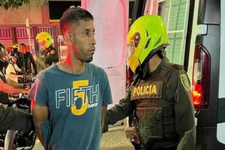 Colombia: Venezolano asesinó a una adolescente para robarle el celular y comprarle zapatos a su hijo