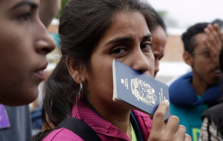 Migrantes venezolanos tendrán hasta el 28 de mayo para tramitar su Estatuto en Colombia